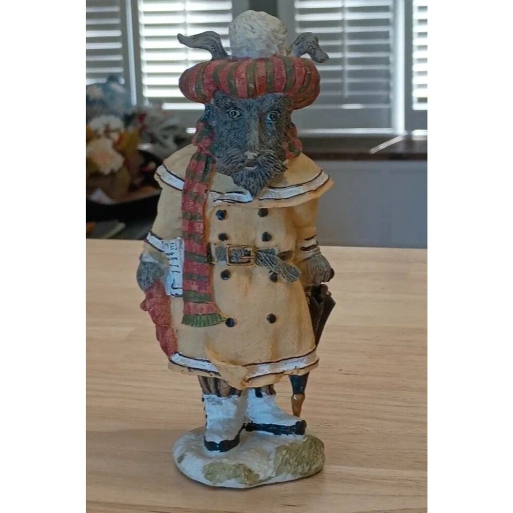 Vintage 1993 Scotty McPaws Scottish Terrier Resin Figurine